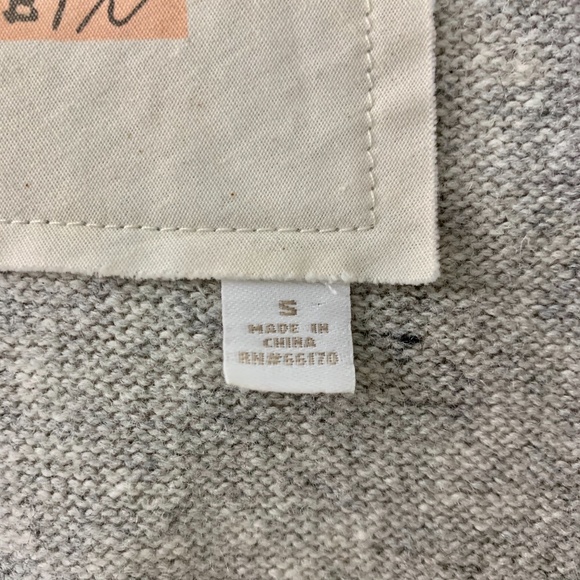 Anthropologie "Robin" Oragami Crisscross Sweater S - Picture 3 of 6